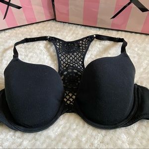 PINK VS Front Hook Bra😍